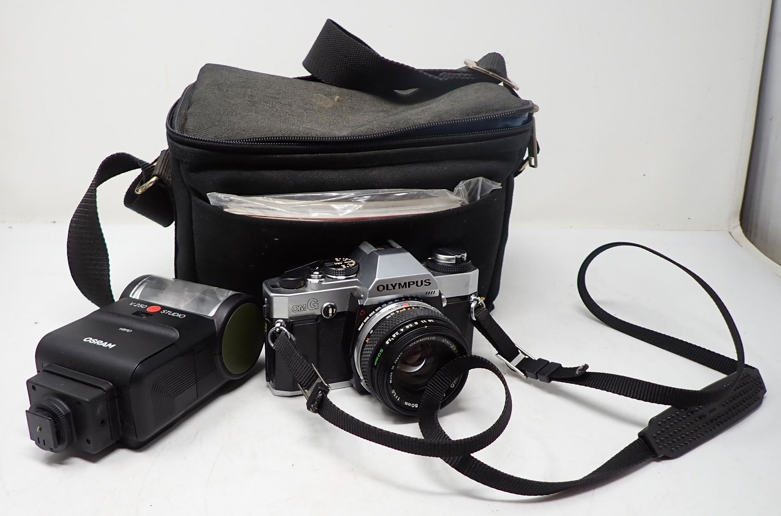 Vintage Olympus OM G Camera (1 of 3)