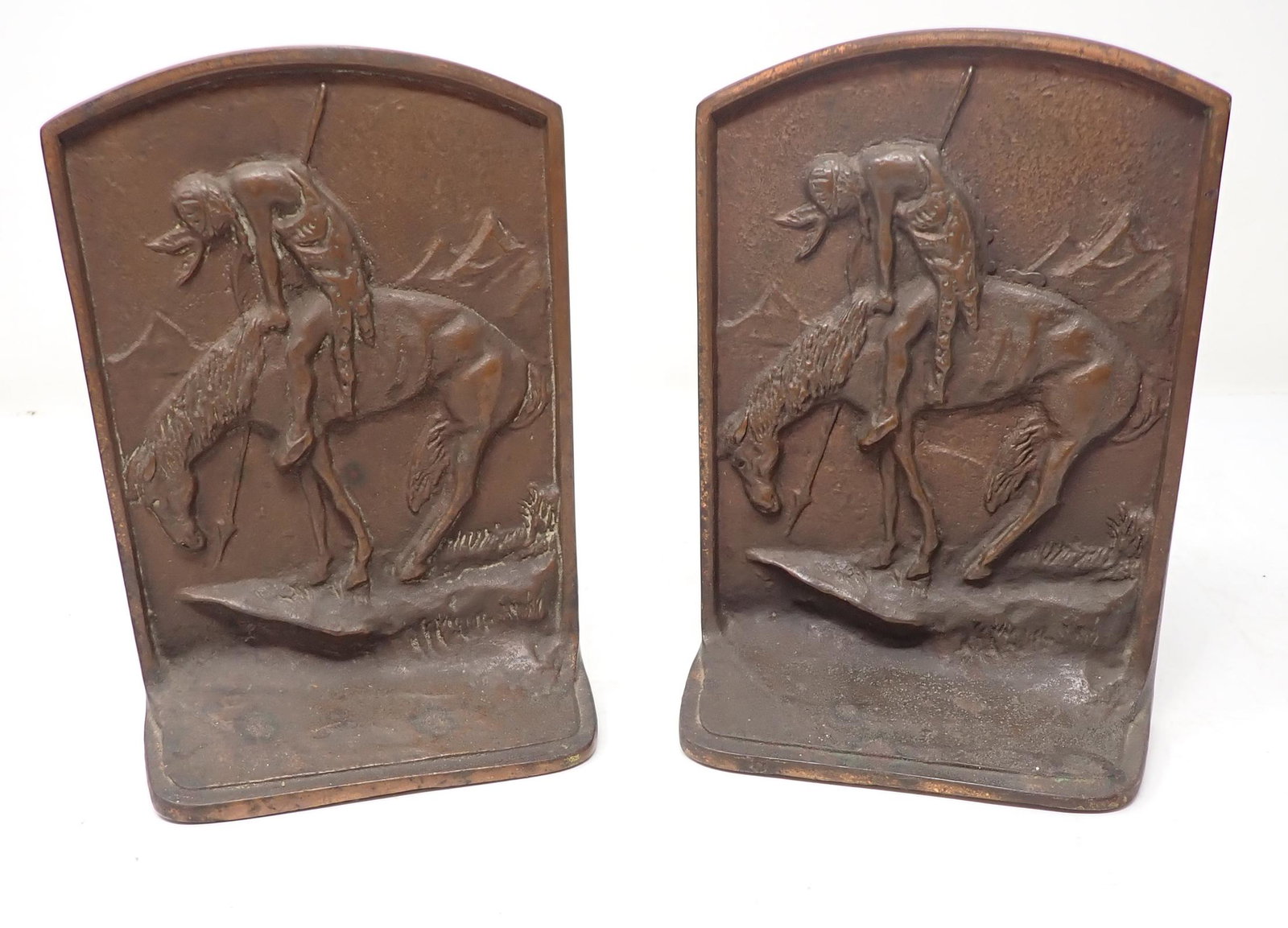 Bronze Indian Bookends: Approx 2" x 5" x 7 1/4" tall