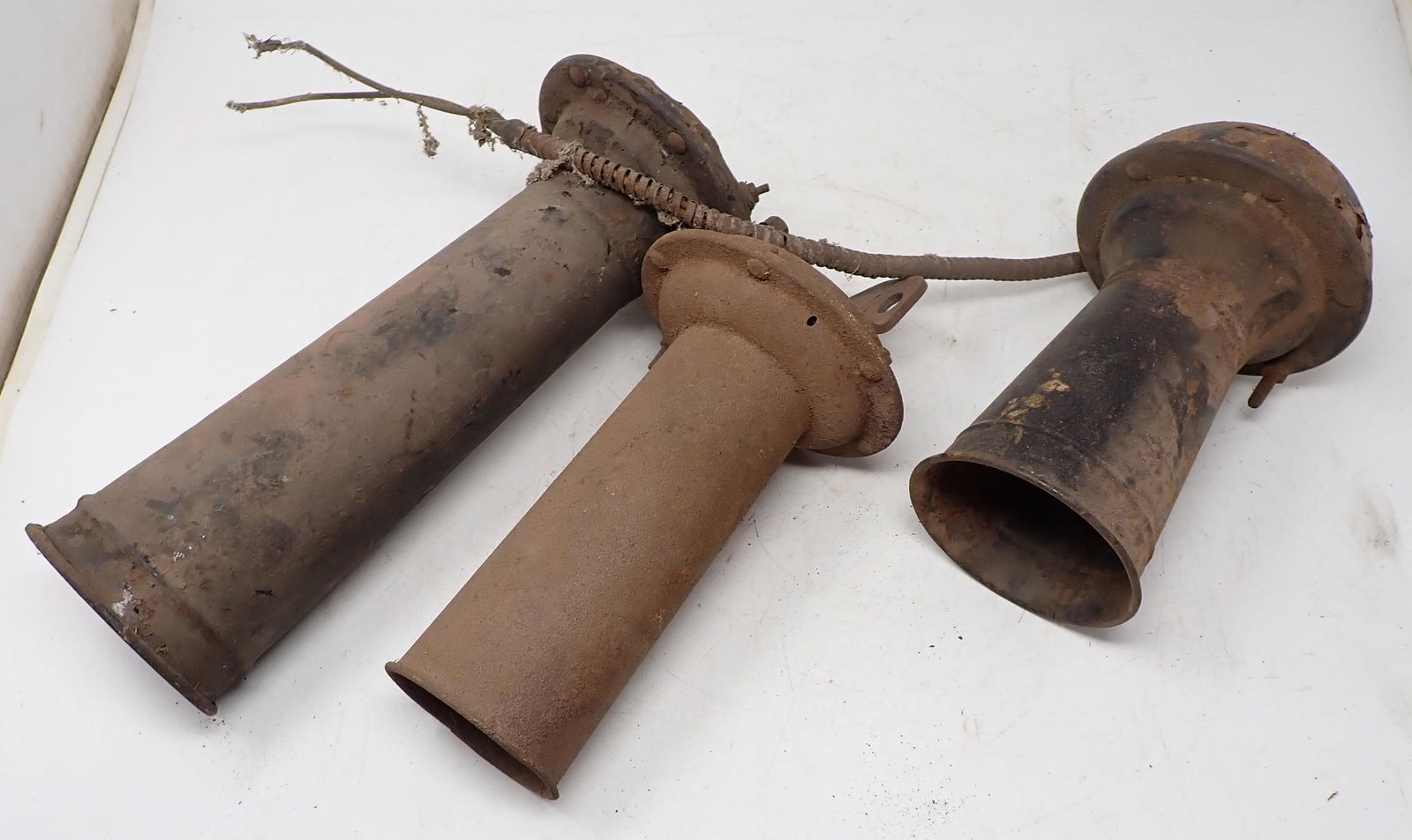 3 Antique Car Horns (1 of 3)