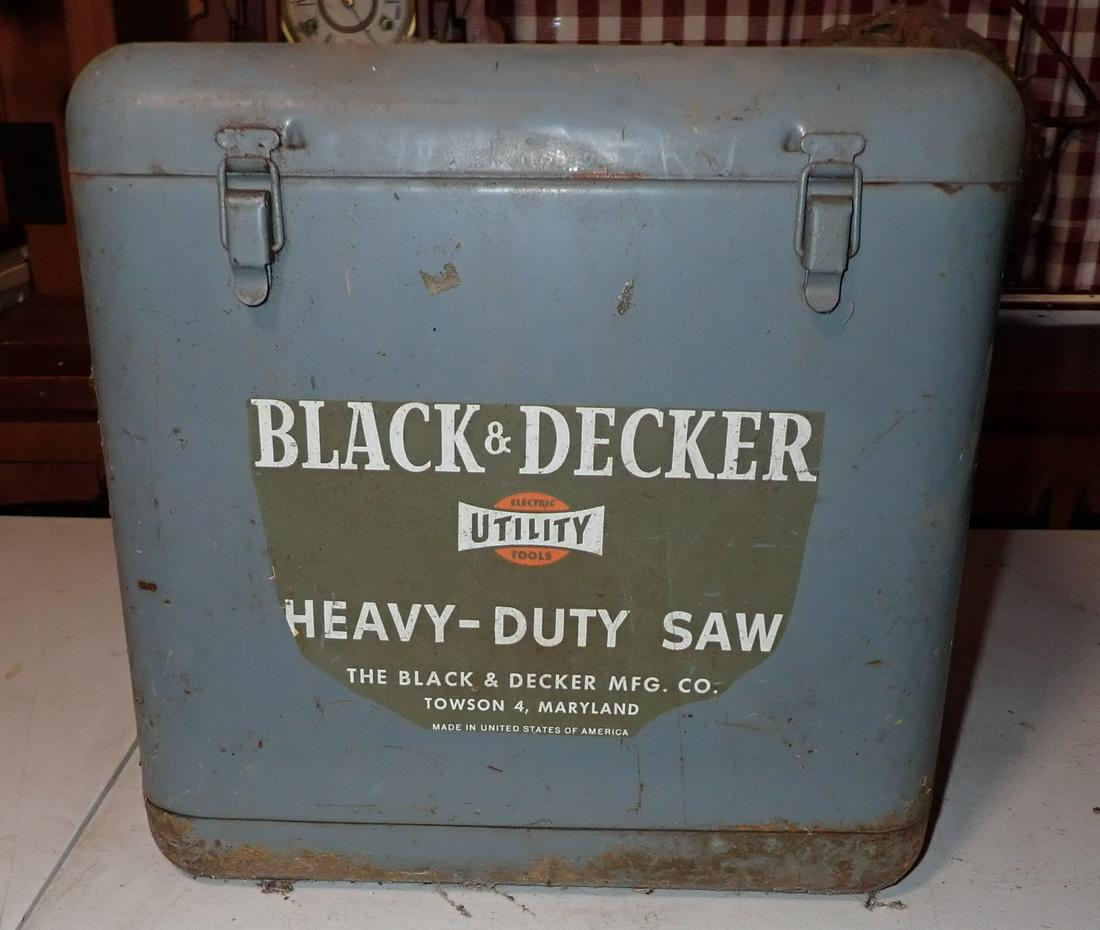Vintage Black & Decker 8" Heavy Duty Saw (1 of 5)