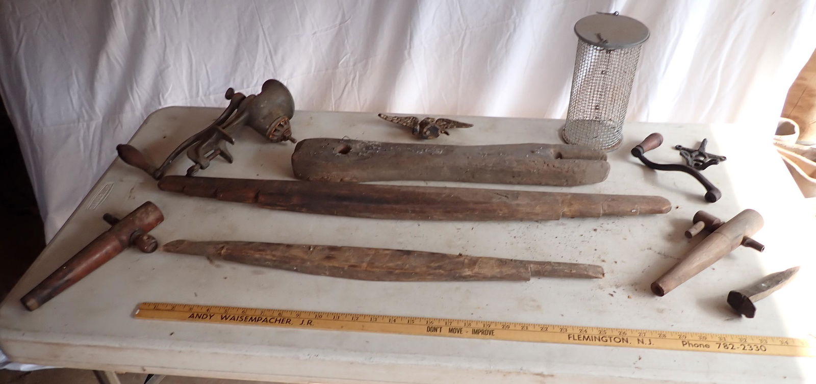 Bait Can Eagle Finial & Misc Primitives (1 of 6)