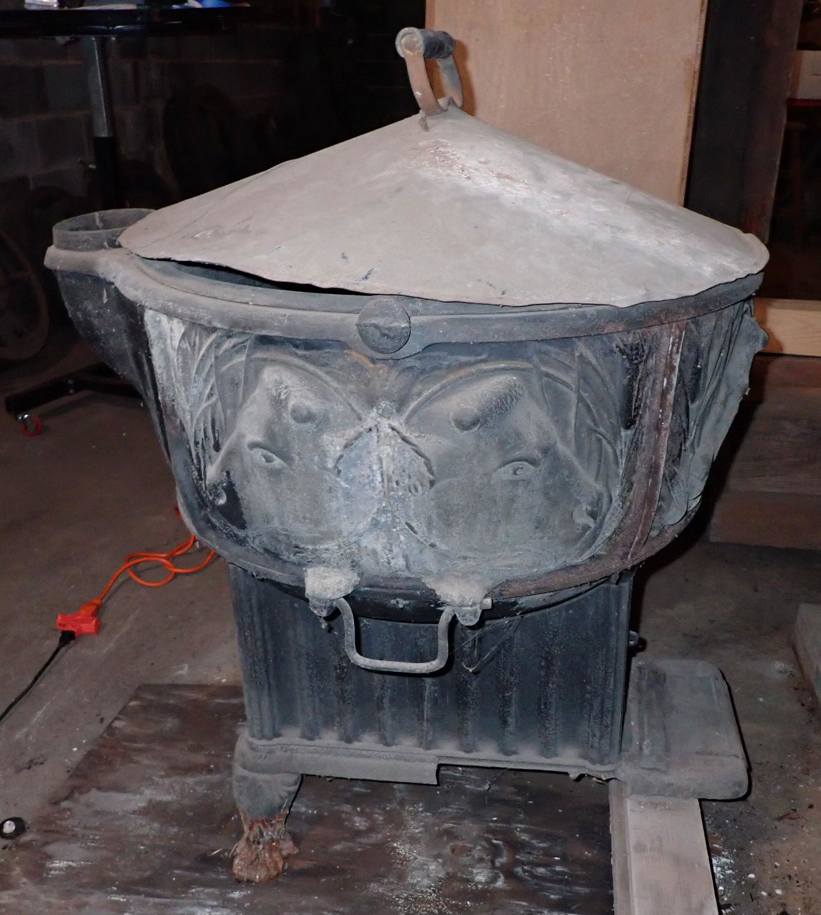 Wemple Kenwood Butcher Stove / Kettle (1 of 10)