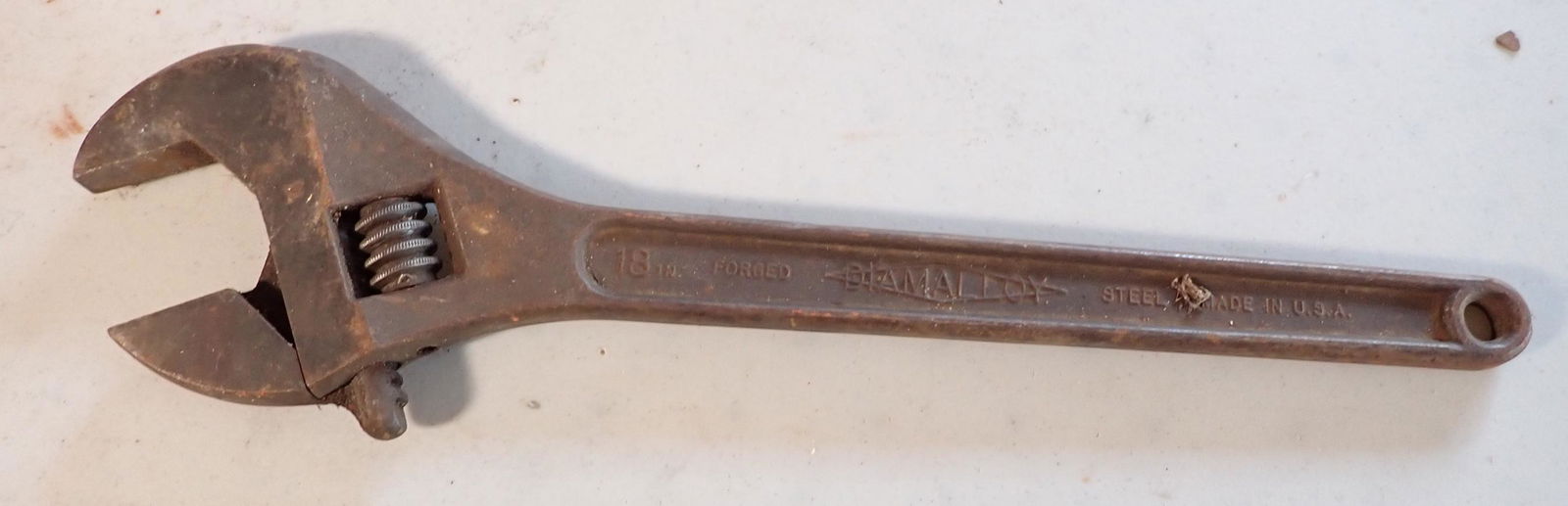 18" Diamond Calk Horseshoe Adjustable Wrench (1 of 1)