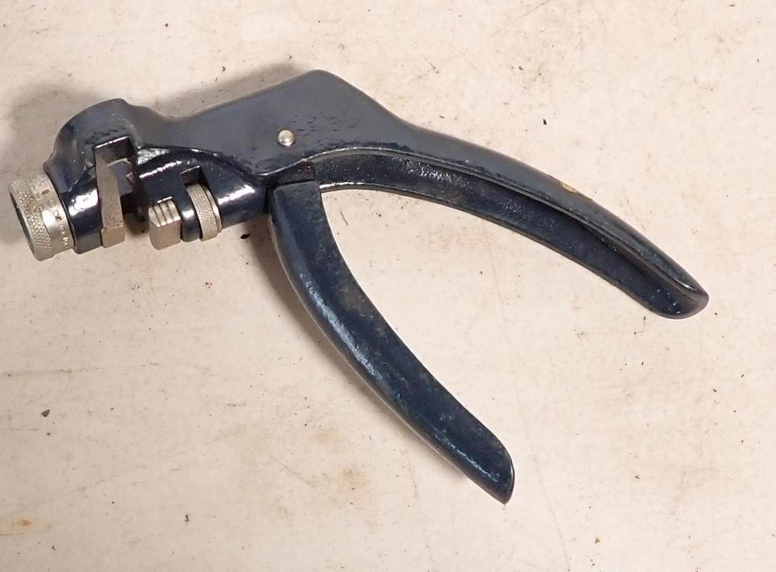 Stanley Saw Set (1 of 3)