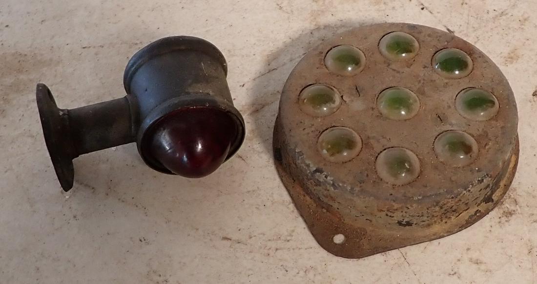 Antique Car Marker Light Green Reflector (1 of 3)