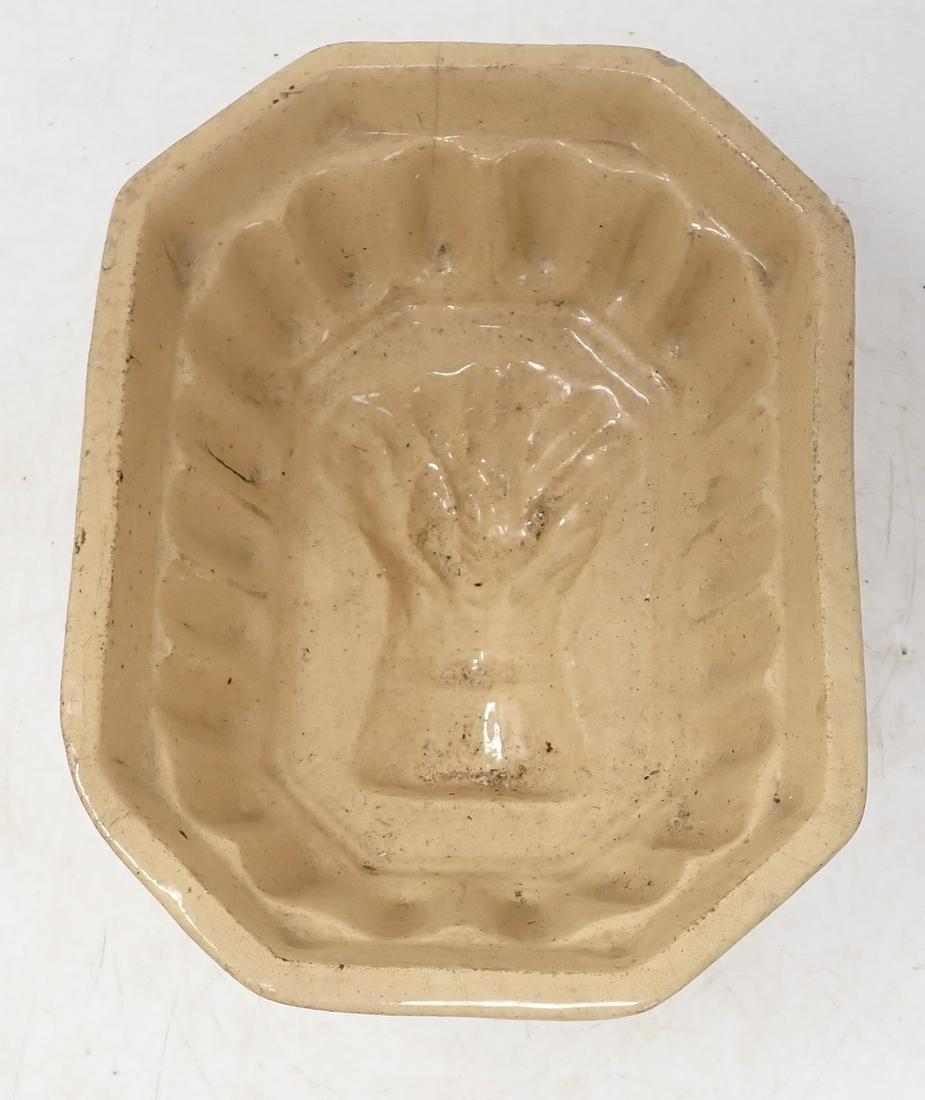 Yellow Ware Mold (1 of 4)