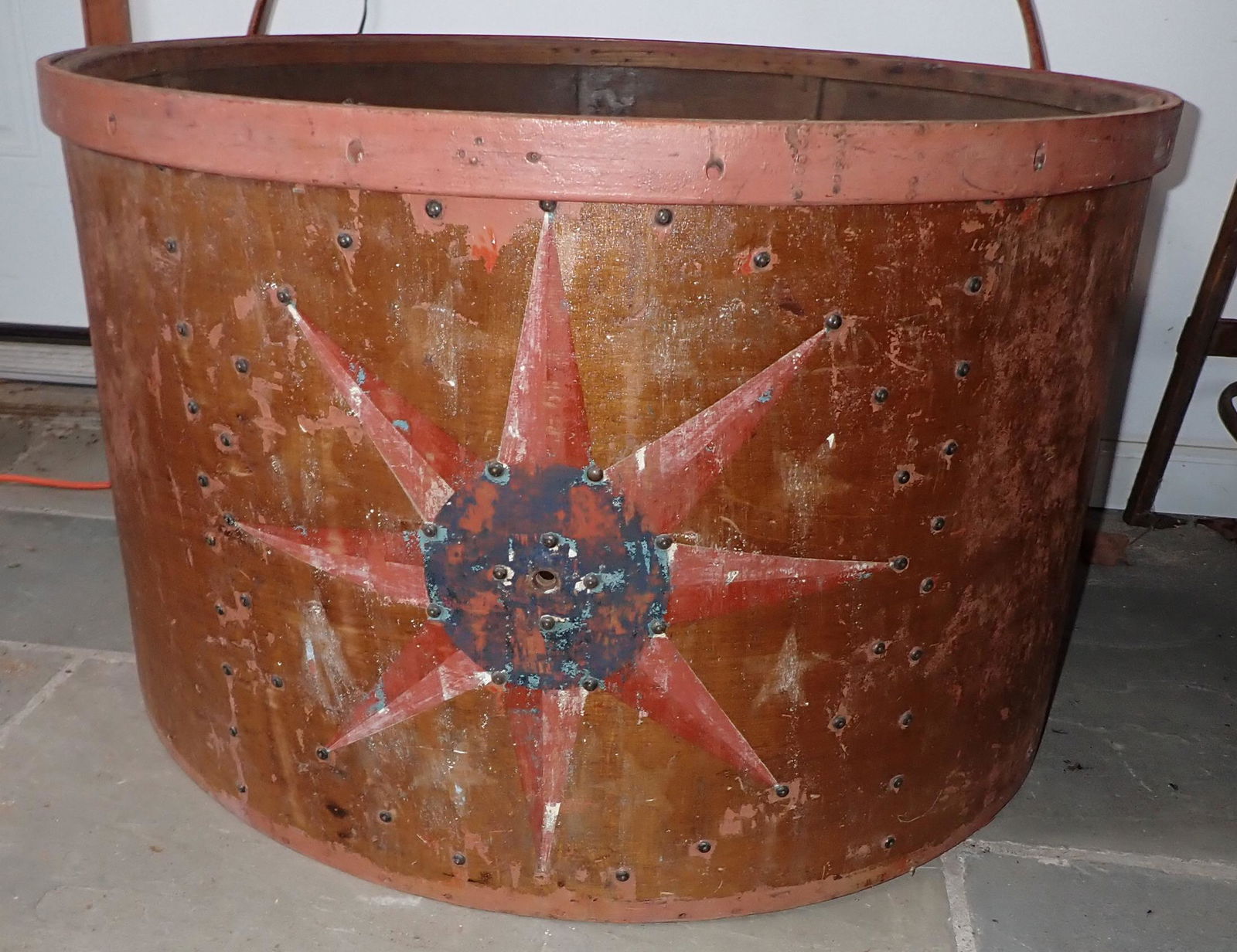 Antique Drum / Coffee Table: Drum is approx 33" in diameter and 20 1/2" tall. Glass top is approx 36" in diameter. NO SHIPPING !