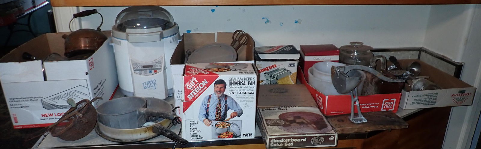 Vintage Kitchenware & Misc (1 of 9)