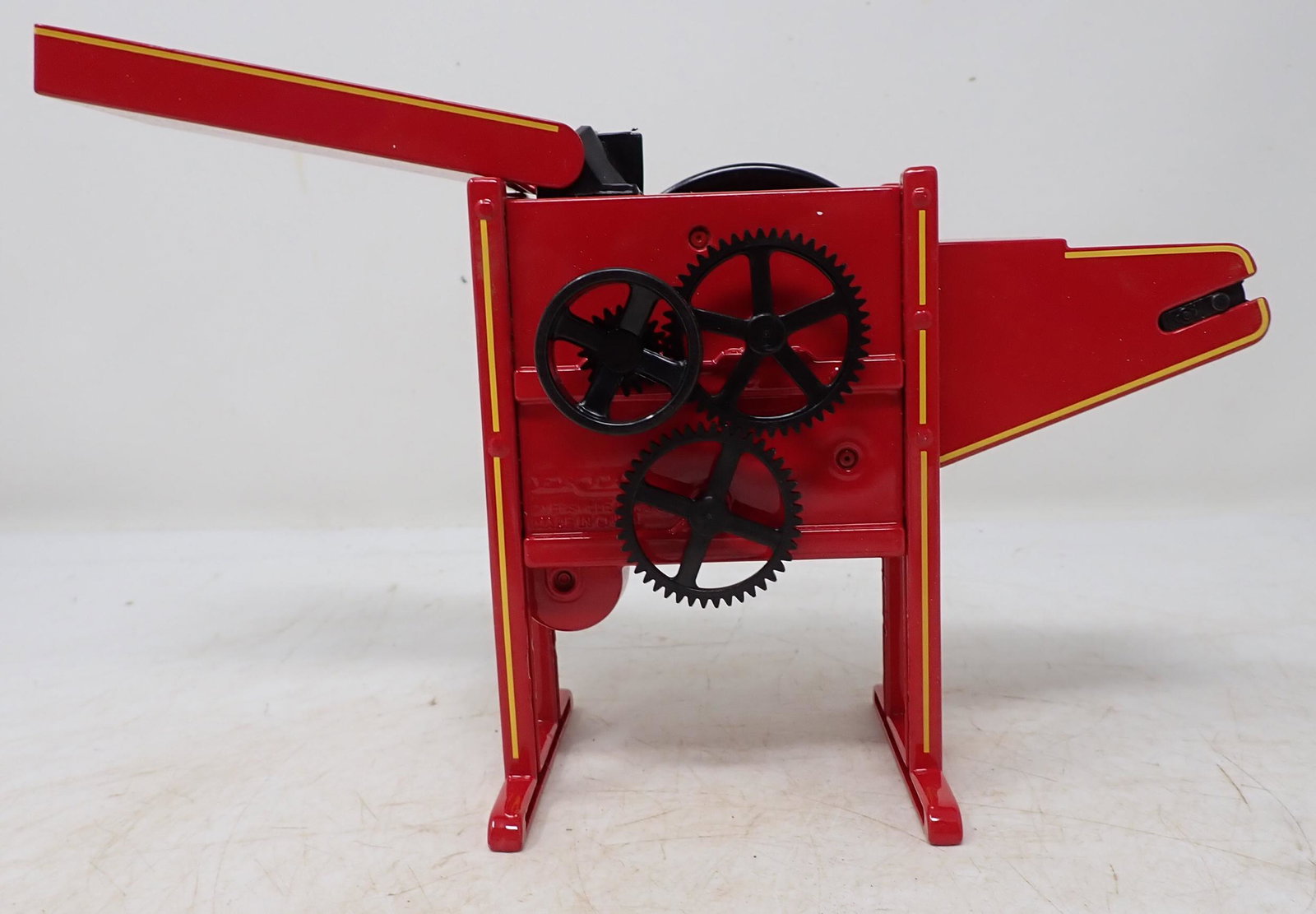 Power House Antique Corn Sheller (1 of 2)