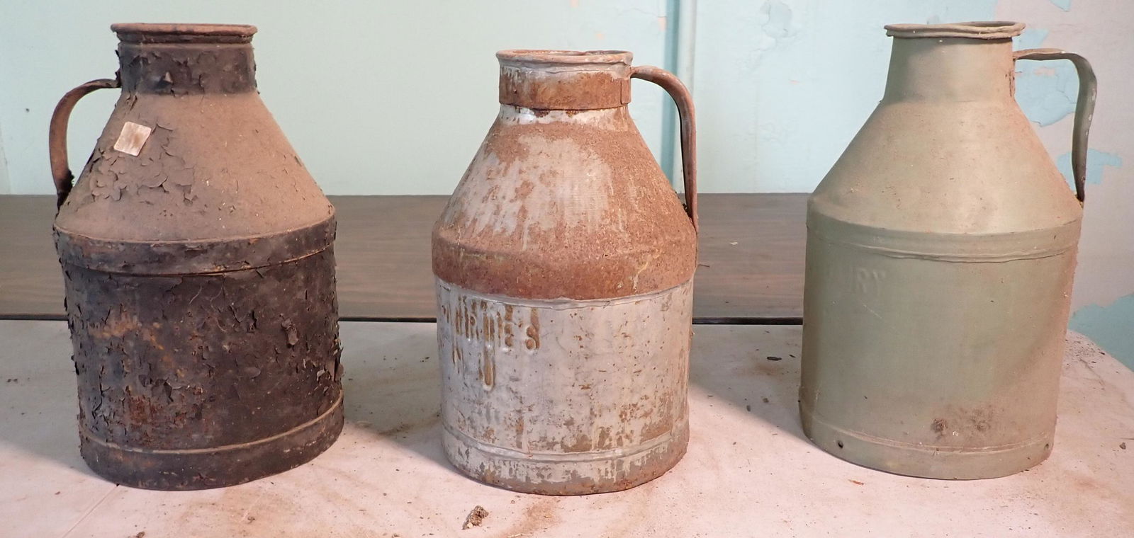 3 Milk Cans (1 of 7)
