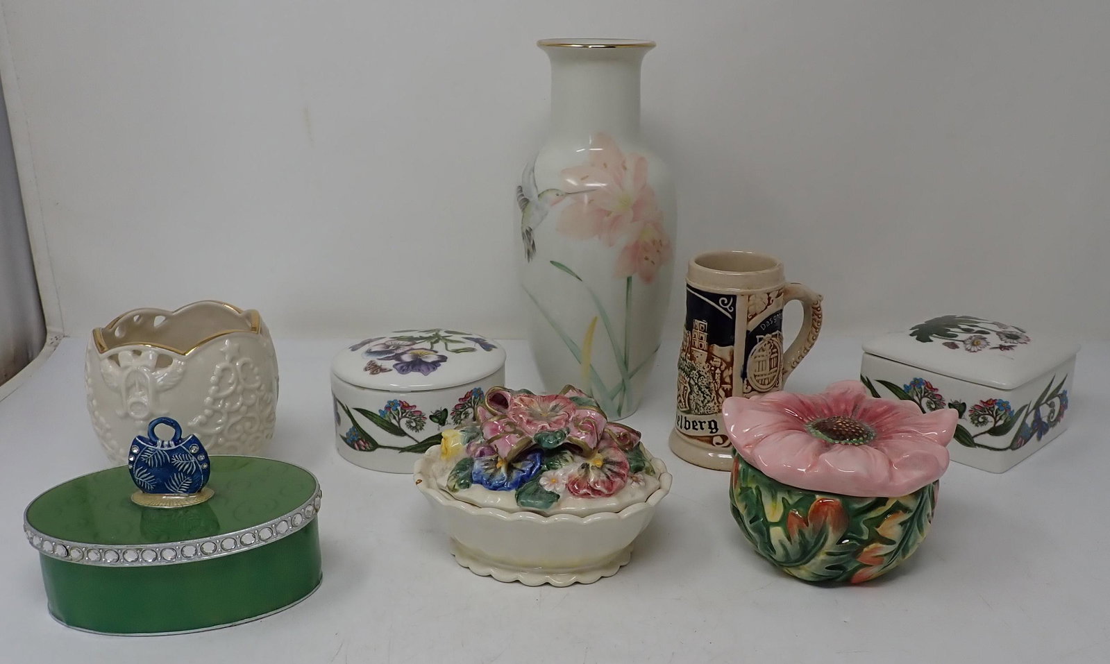 Trinket Boxes Vase Lenox: Vase is approx 8 1/4" tall. NO SHIPPING