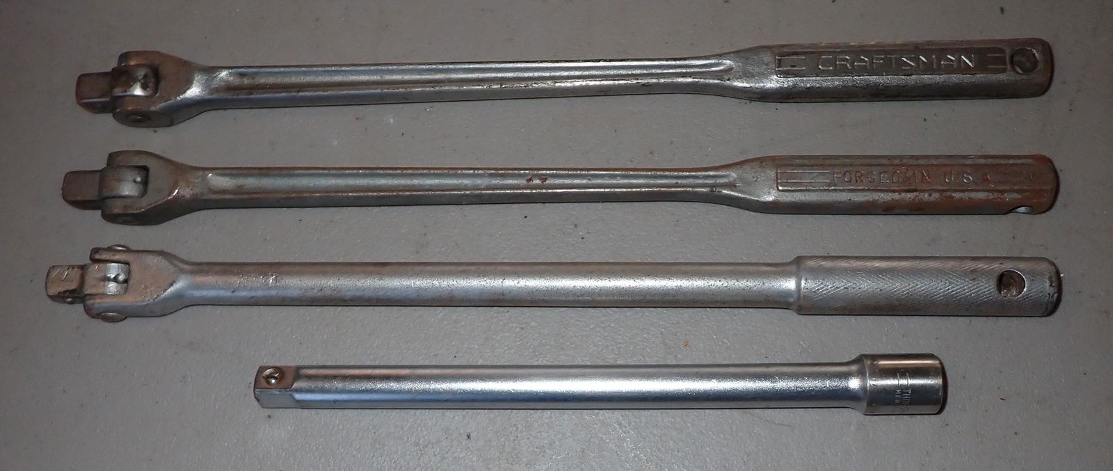 Craftsman 1/2" Drive Breaker Bars and Extension (1 of 1)