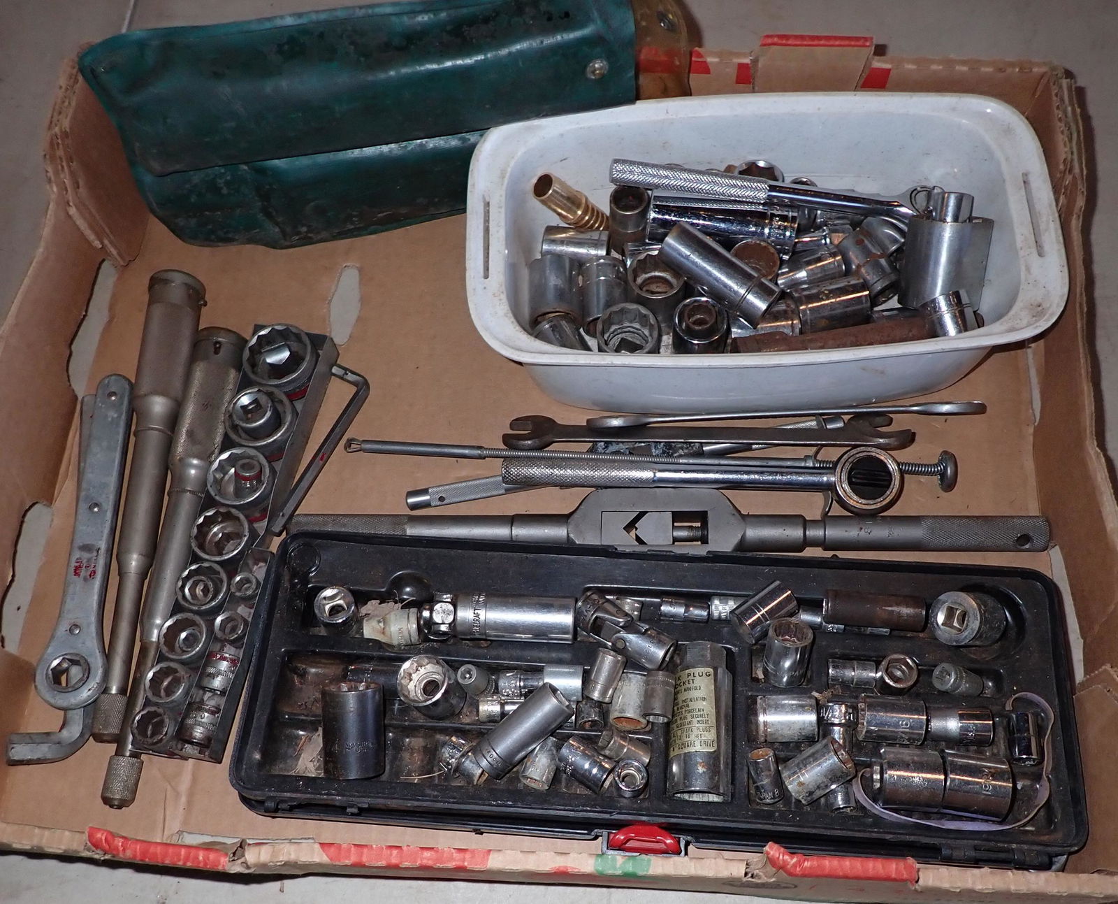 Dunlap Sockets Wrench & Misc Tools (1 of 5)