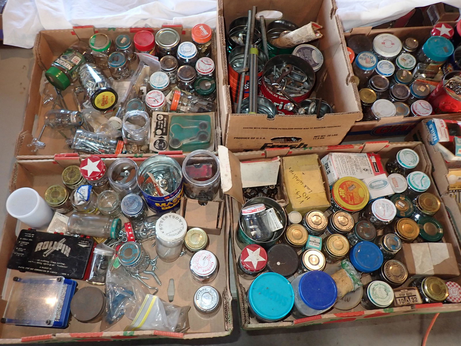 Large Lot of Misc Hardware (1 of 8)