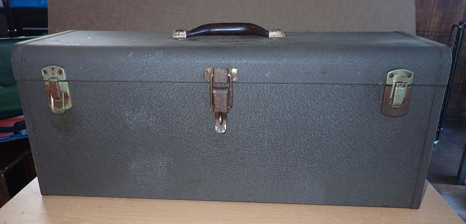 Kennedy Metal Tool Box (1 of 5)