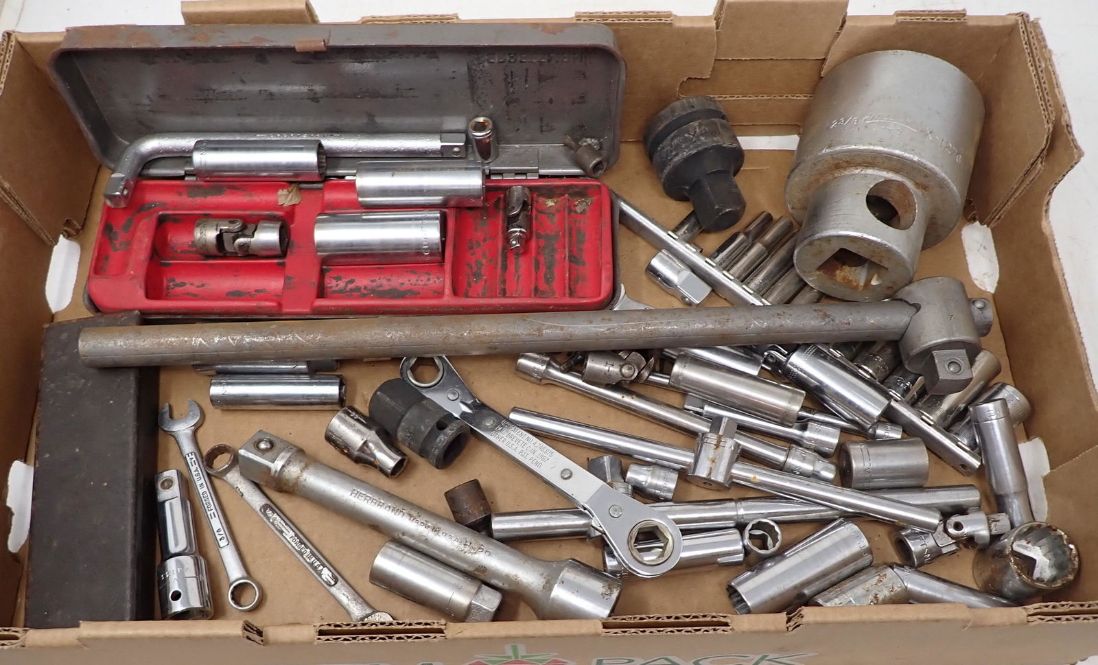 Craftsman Sockets 3/4" Drive Williams (1 of 5)