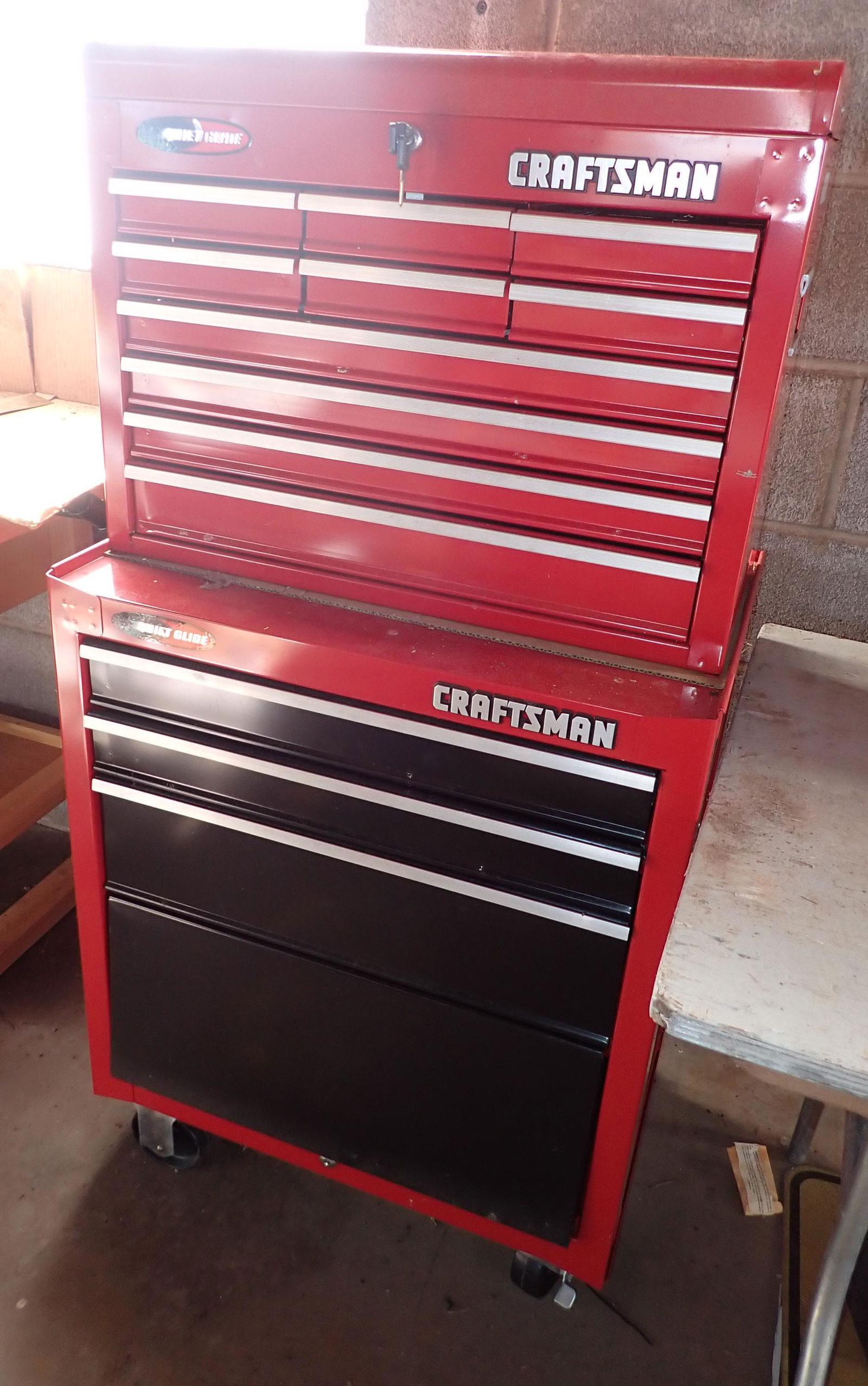 Quiet glide on sale tool box