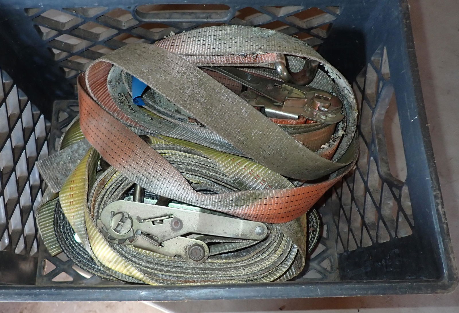 Crate of Ratchet Straps (1 of 1)