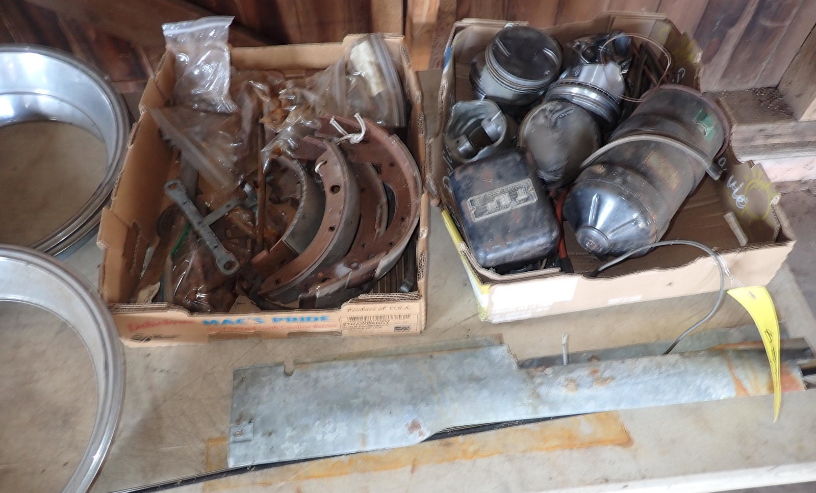 Car Parts Hub Cap Rings: NO SHIPPING !