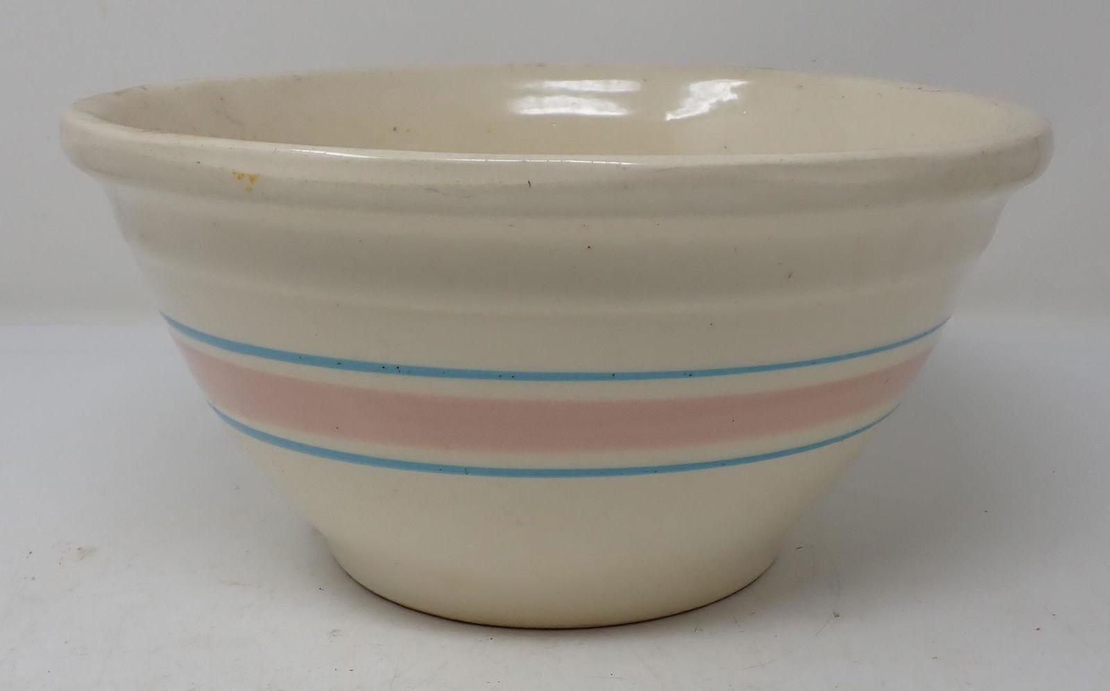 McCoy Mixing Bowl: Approx 10 1/4" in diameter and 5" tall