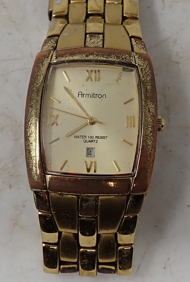 Vintage Armitron Mens Watch (1 of 4)