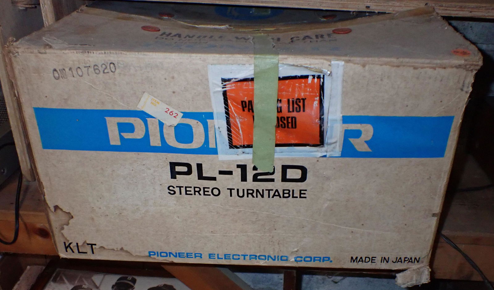 Pioneer PL-12D Stereo Turntable (1 of 7)