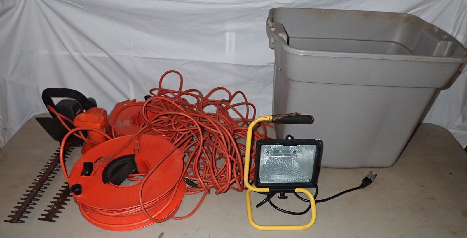 Hedge Trimmers Tools Extension Cords (1 of 5)