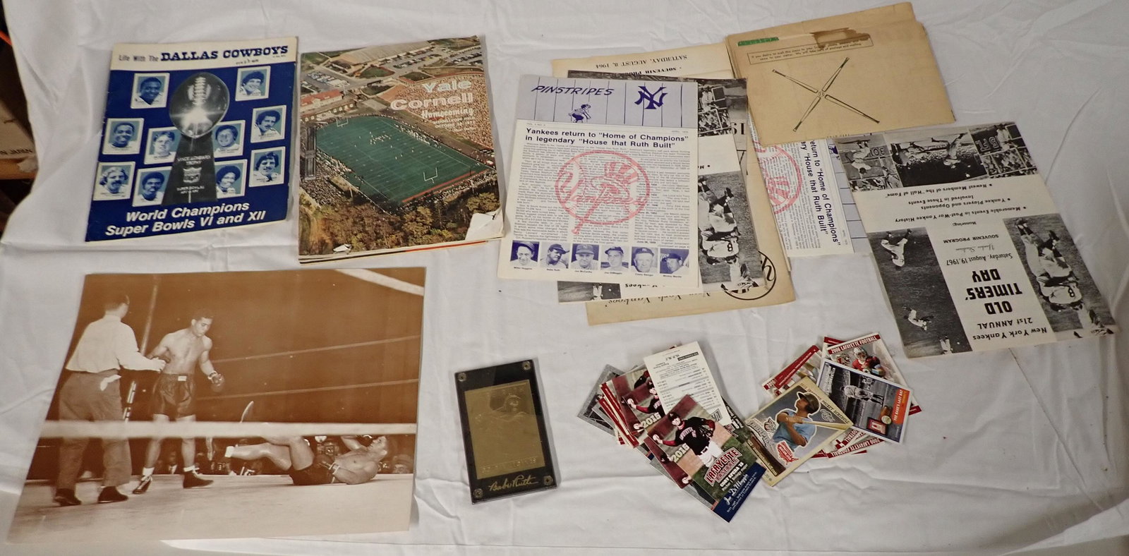 Baseball Football Boxing Sports Memorabilia: Getting all pictured