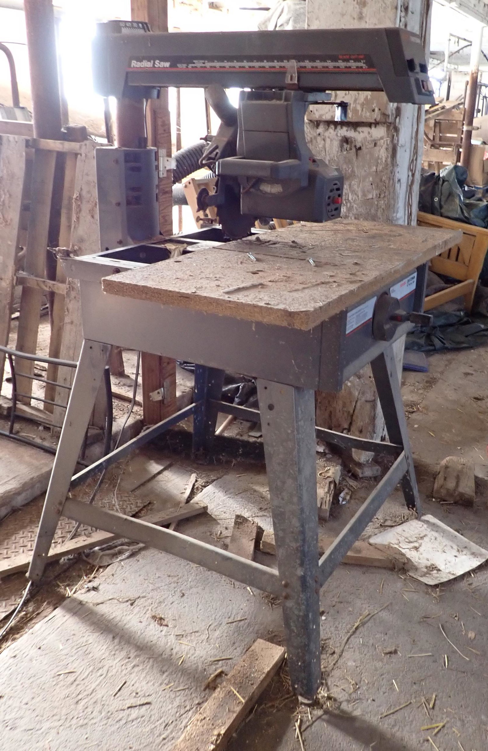 Craftsman 10" Radial Saw: NO SHIPPING !
