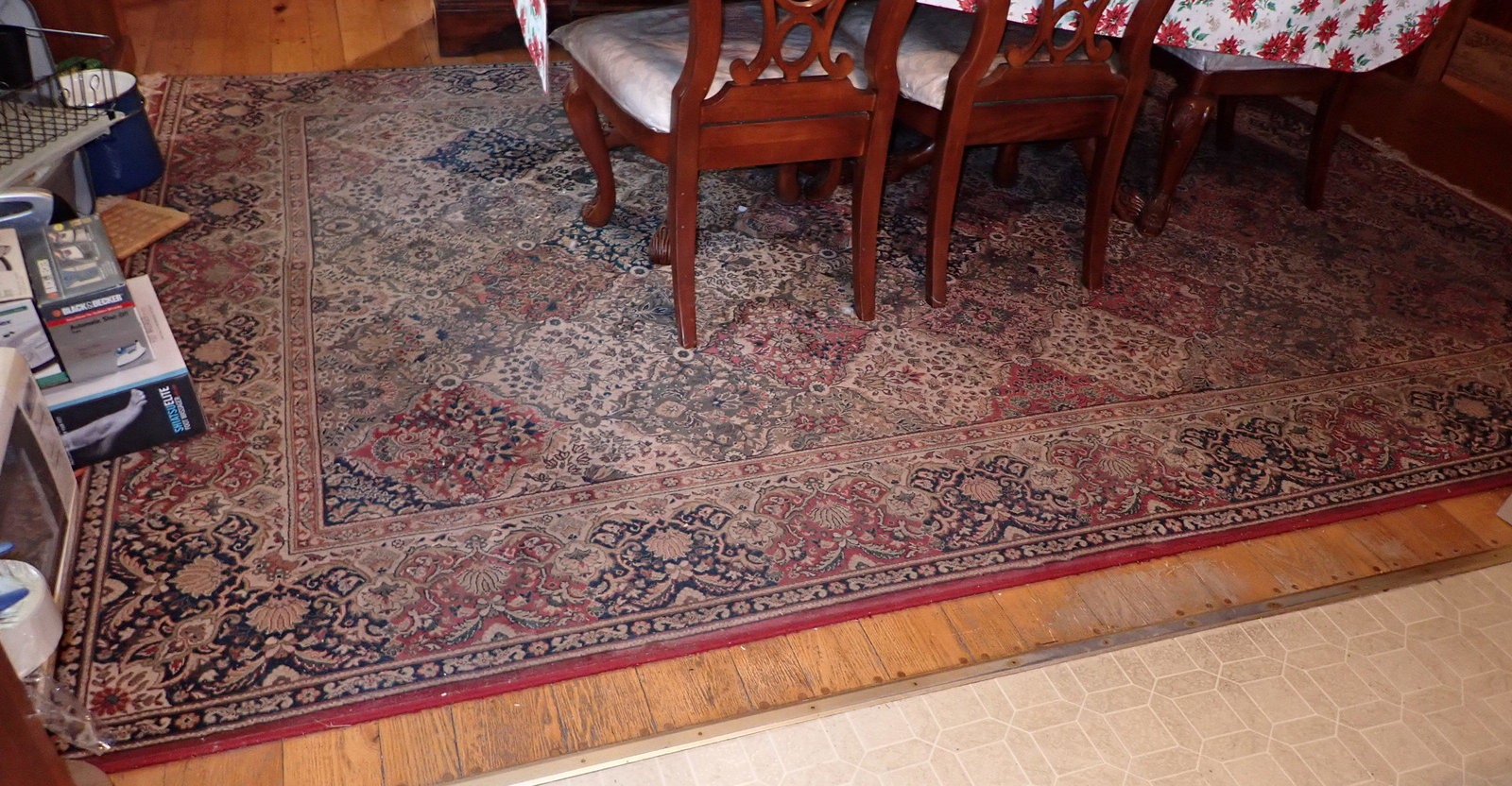 Room Size Oriental Style Rug (1 of 4)