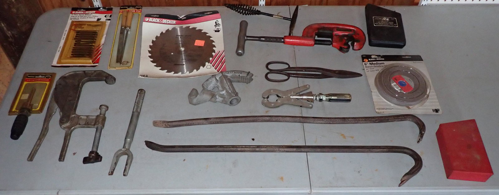 Rigid Tubing Cutters Clamp Saw Blade Pry Bars (1 of 7)