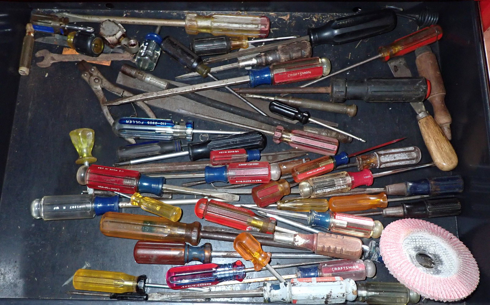 Screwdrivers and Misc Tools (1 of 1)