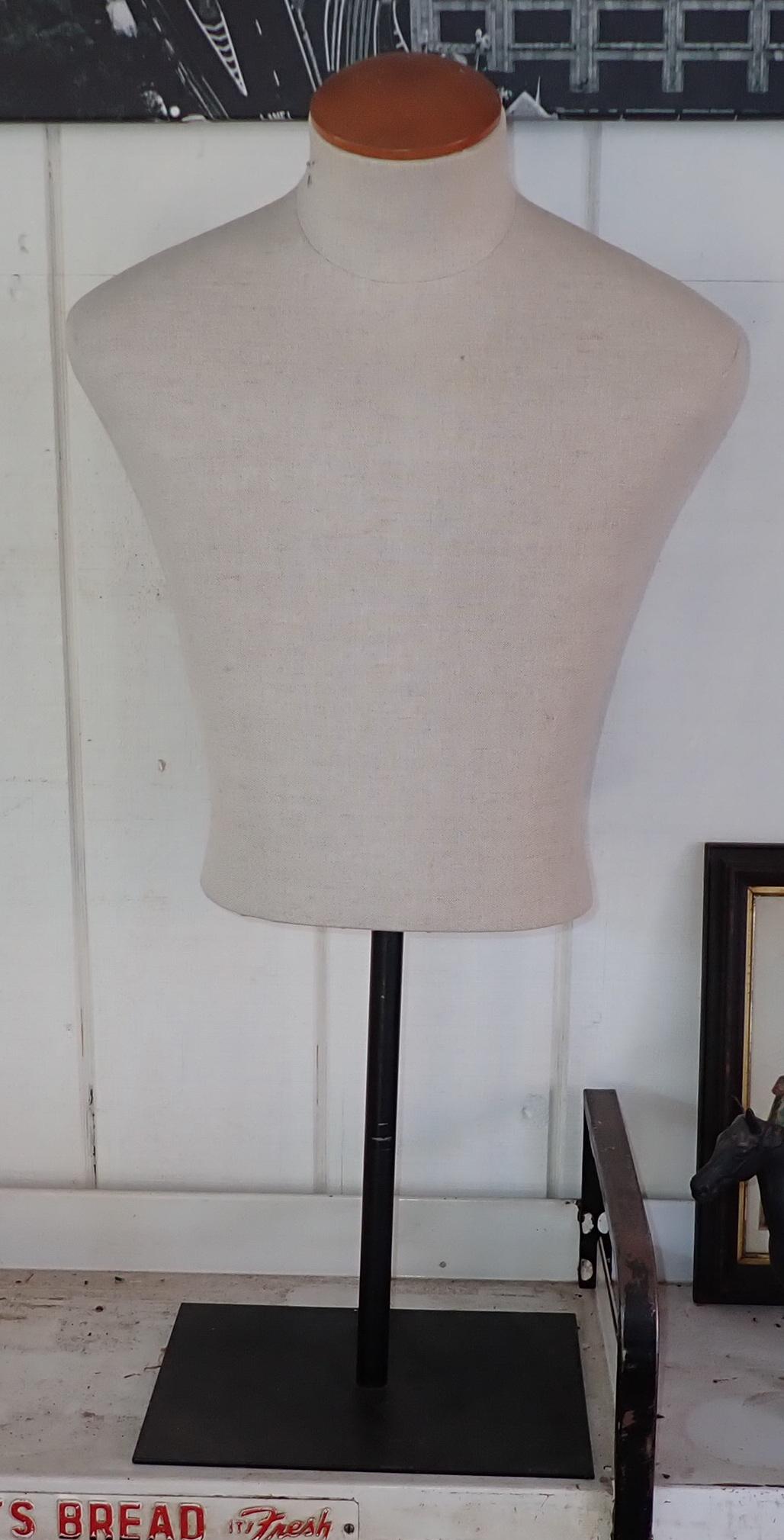 Mannequin Bust (1 of 2)