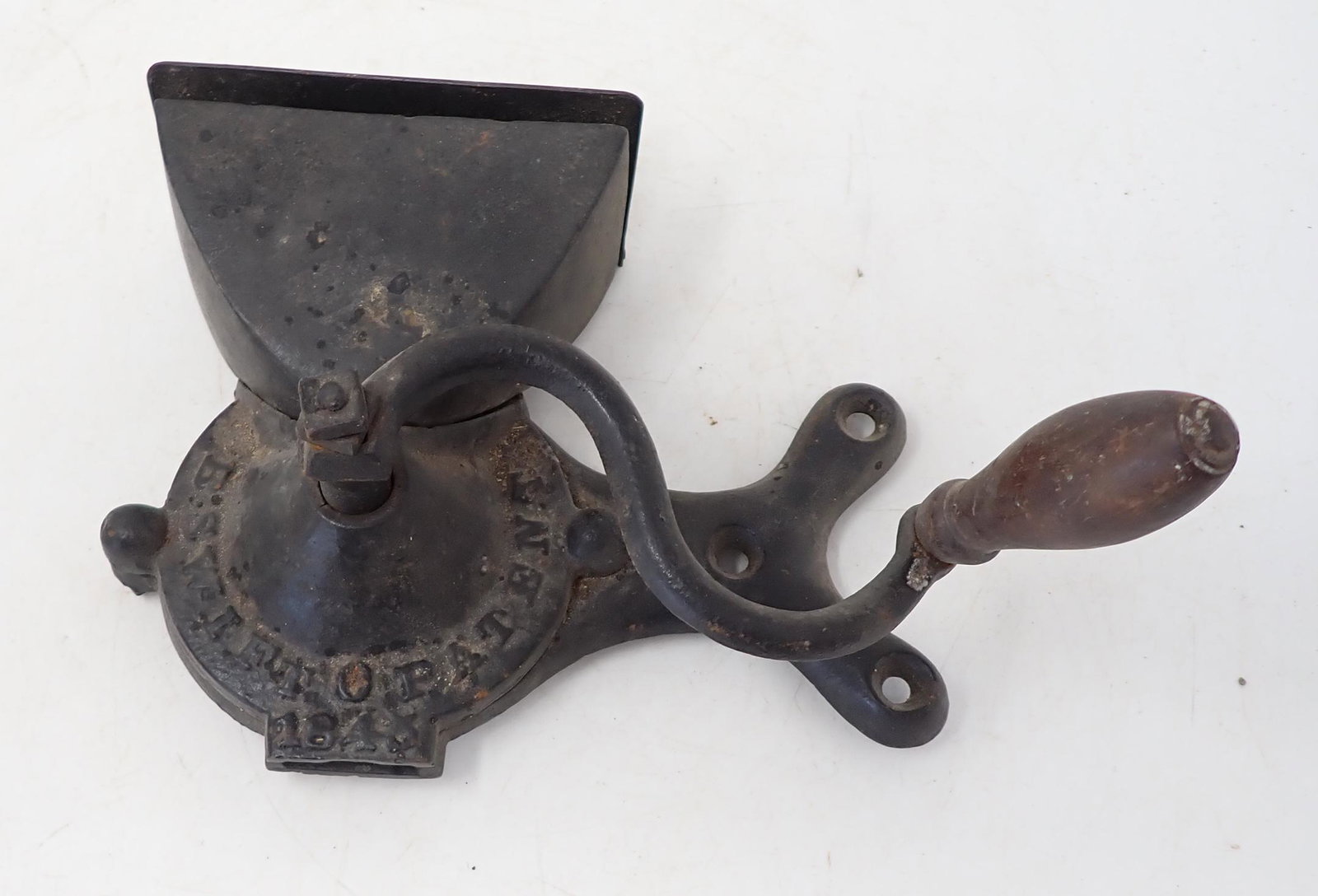 1845 B. Swift Coffee Grinder (1 of 3)