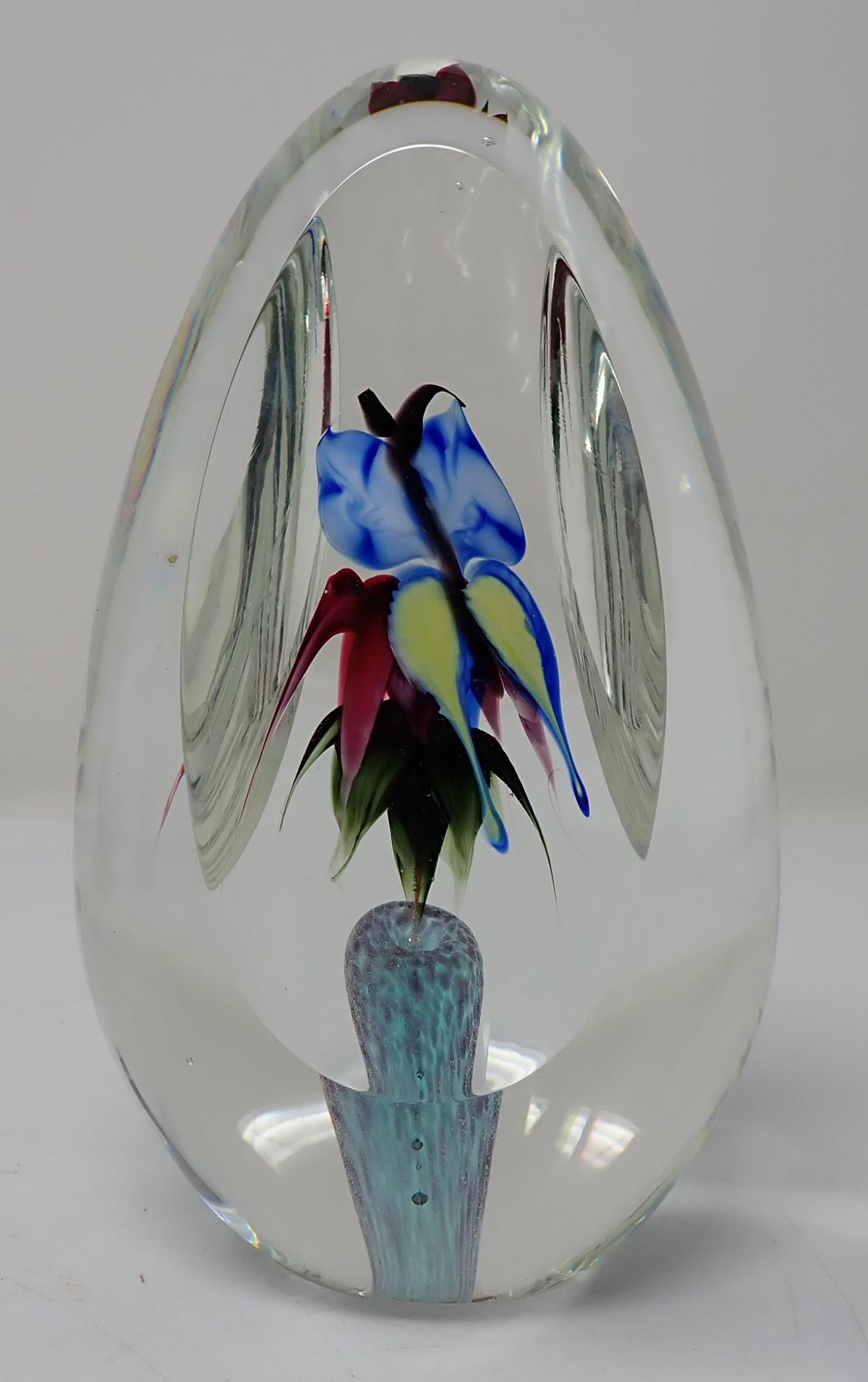 2000 Drew & Frog Art Glass Paperweight (1 of 5)