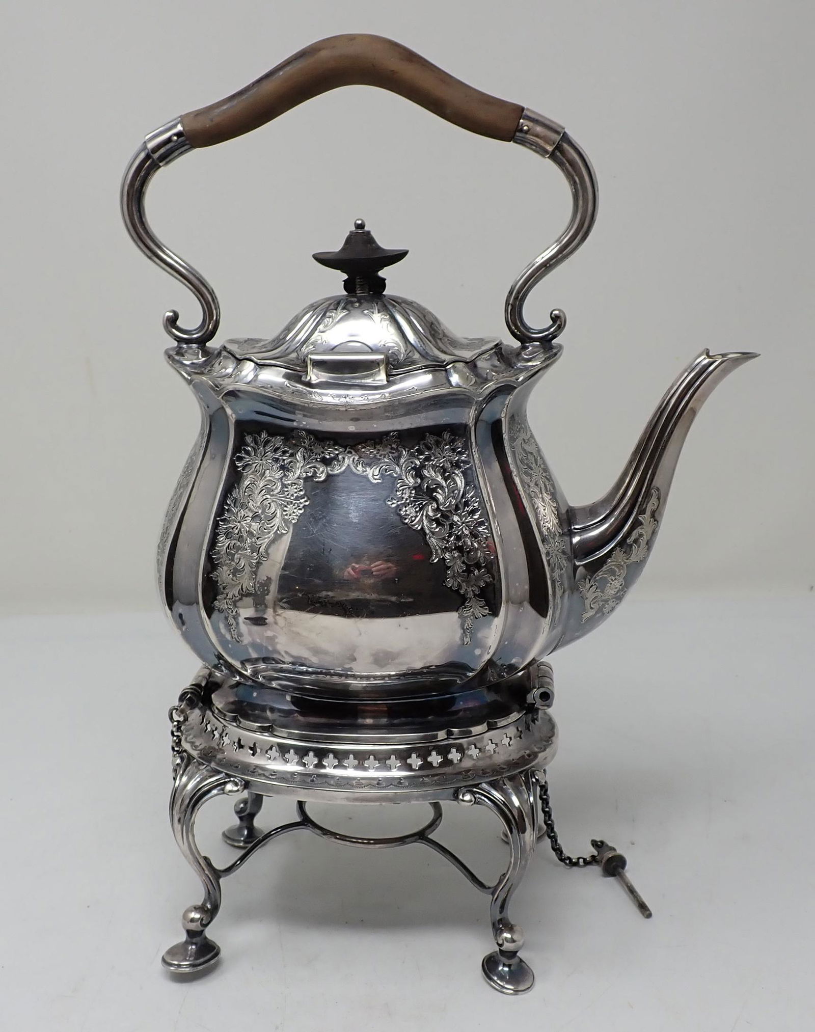Silverplate Teapot & Stand (1 of 6)