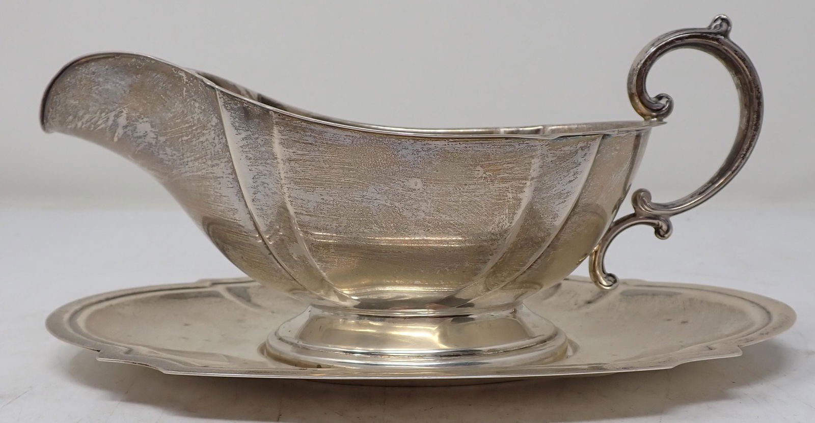 John Alden Sterling Silver Gravy & Underplate (1 of 4)