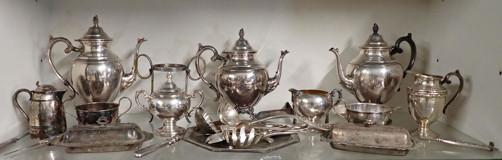 Silverplate Teapots Ladles & Misc (1 of 6)