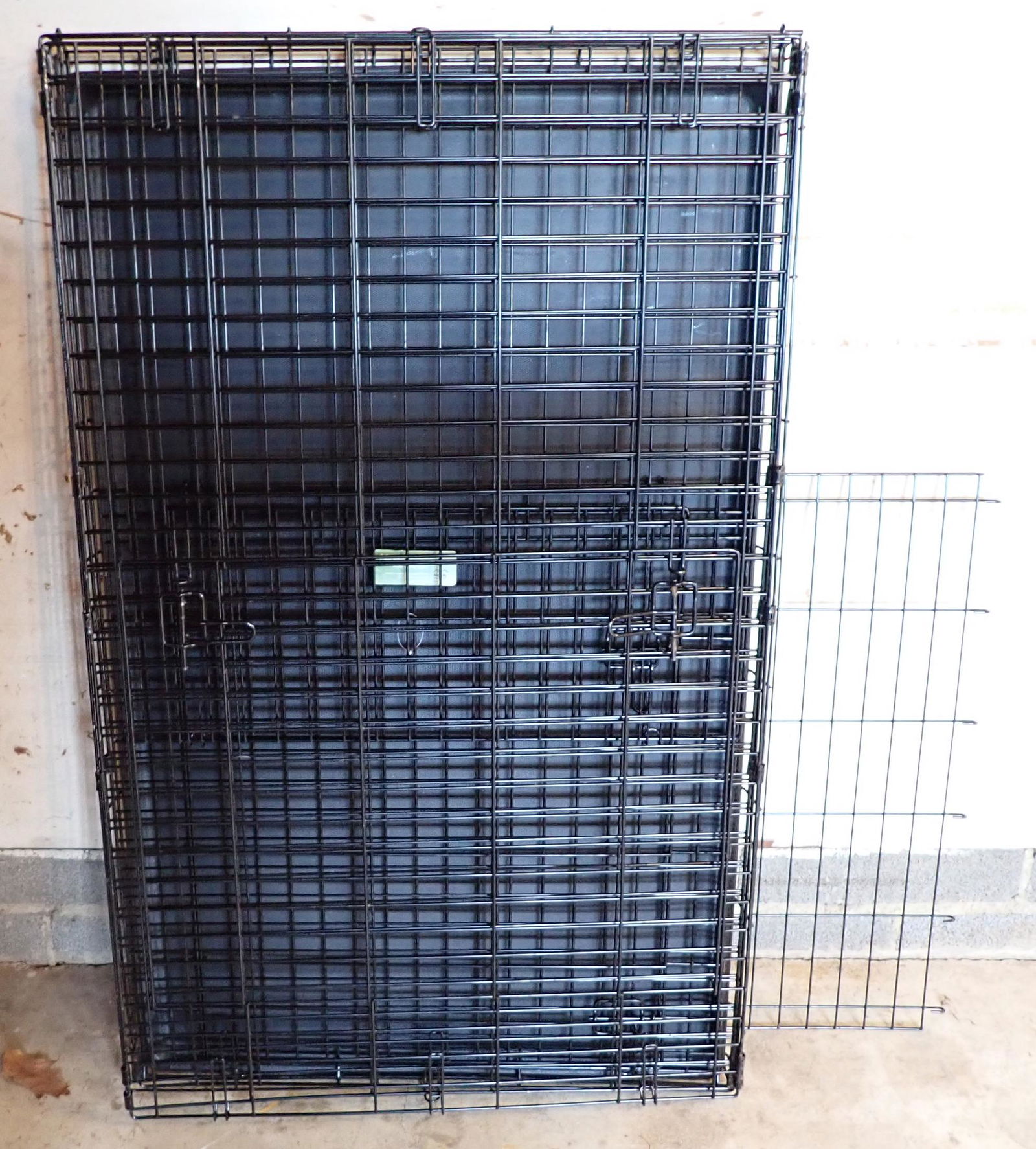 Dog / Animal Crate (1 of 1)