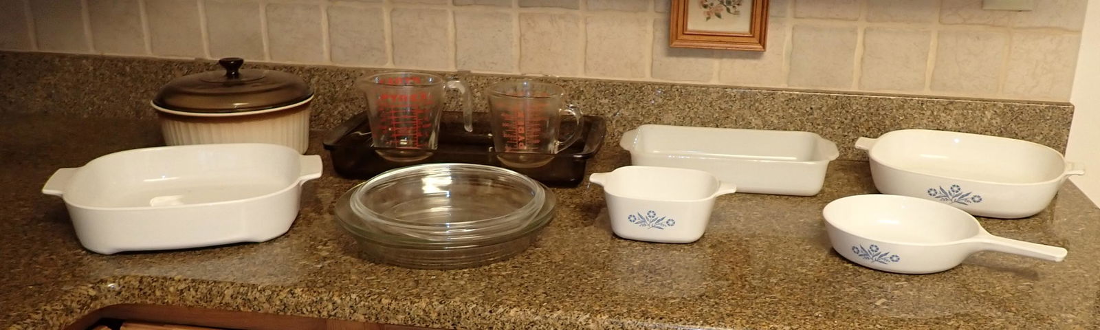 Fire King Corelle Corning Ware Pyrex (1 of 3)