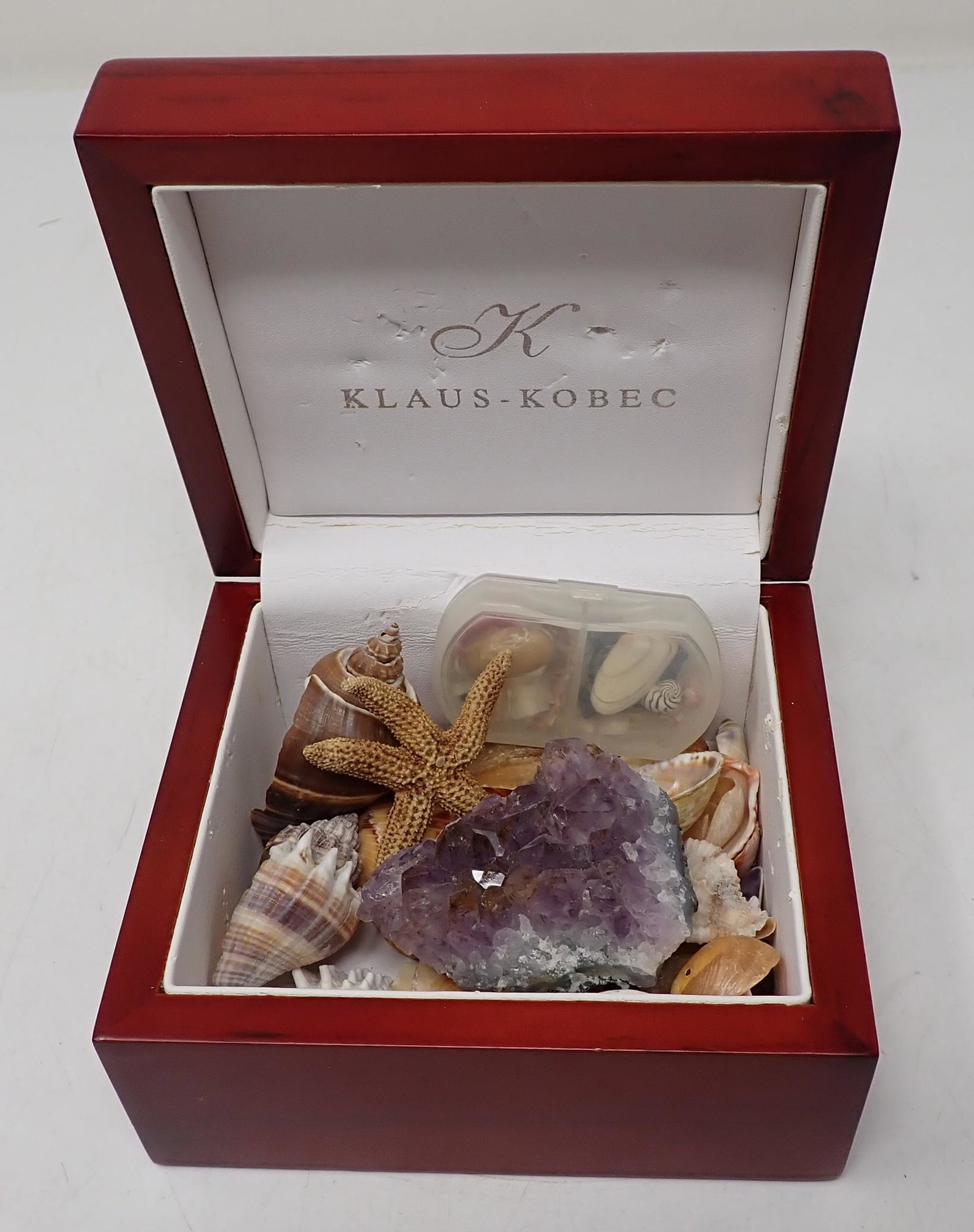 Mineral / Crystal & Seashells: Crystal is approx 1 1/2" x 2 1/2"