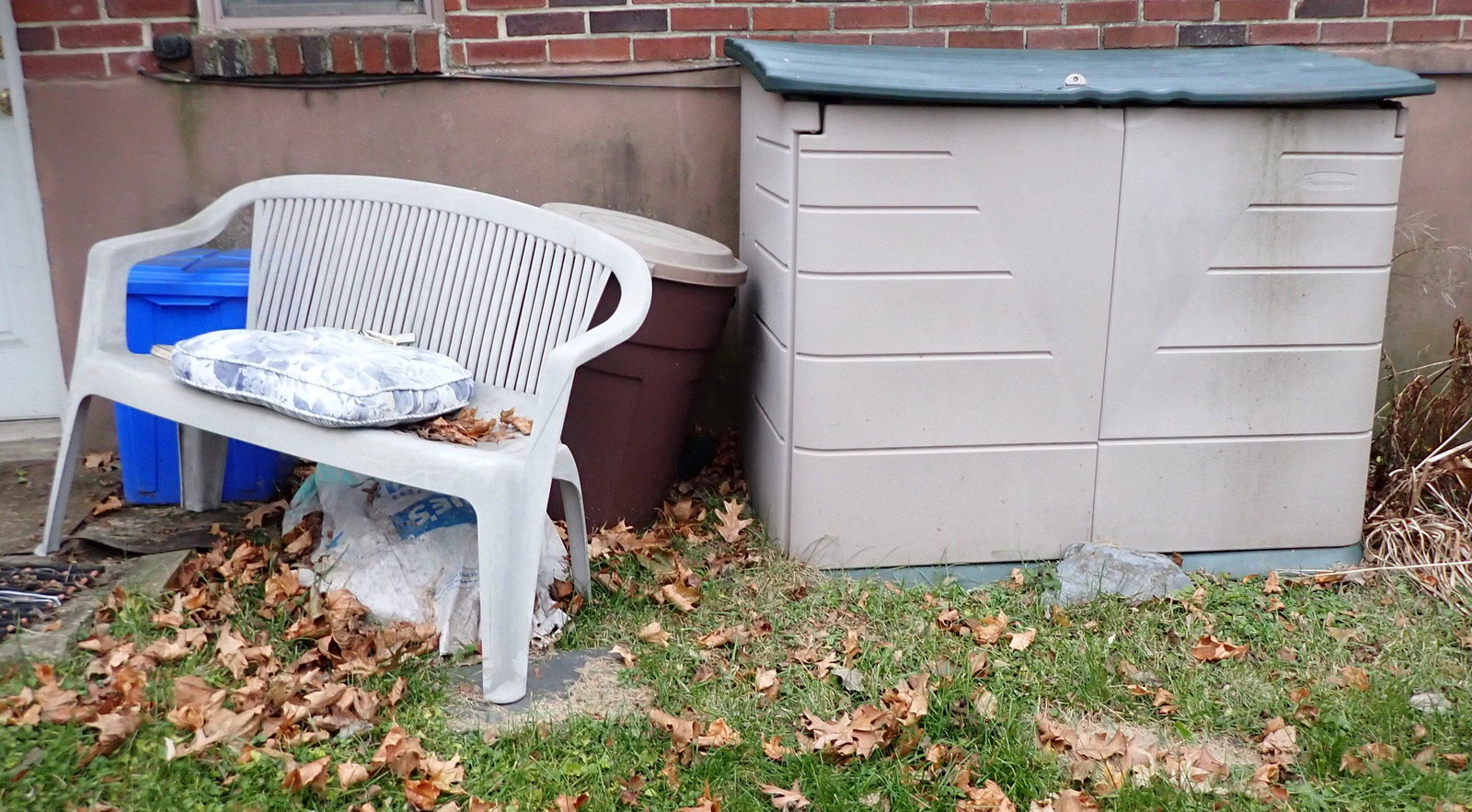 Cast Iron Bench Rubbermaid Storage Container (1 of 4)