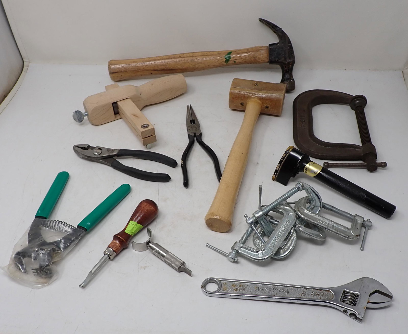 Carving Tools Hammer Clamps Pliers Misc (1 of 3)