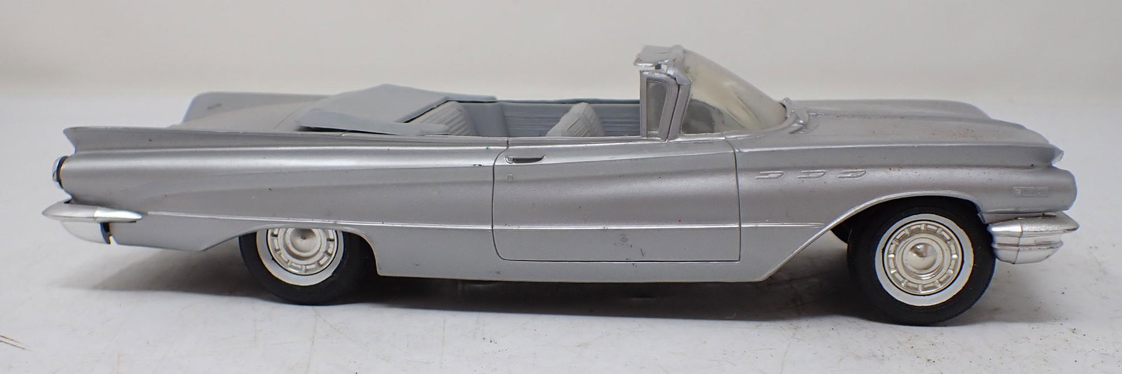 1960 AMT Buick Convertible Promo Car (1 of 5)