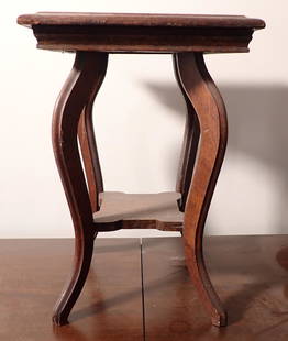 Knoxville Table Co Oak Plant Stand: Apprx 12" x 12" x 18 1/2" tall.