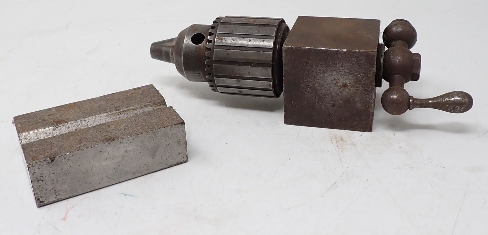 Jacobs 6A Drill Chuck & Machinist V Block (1 of 3)