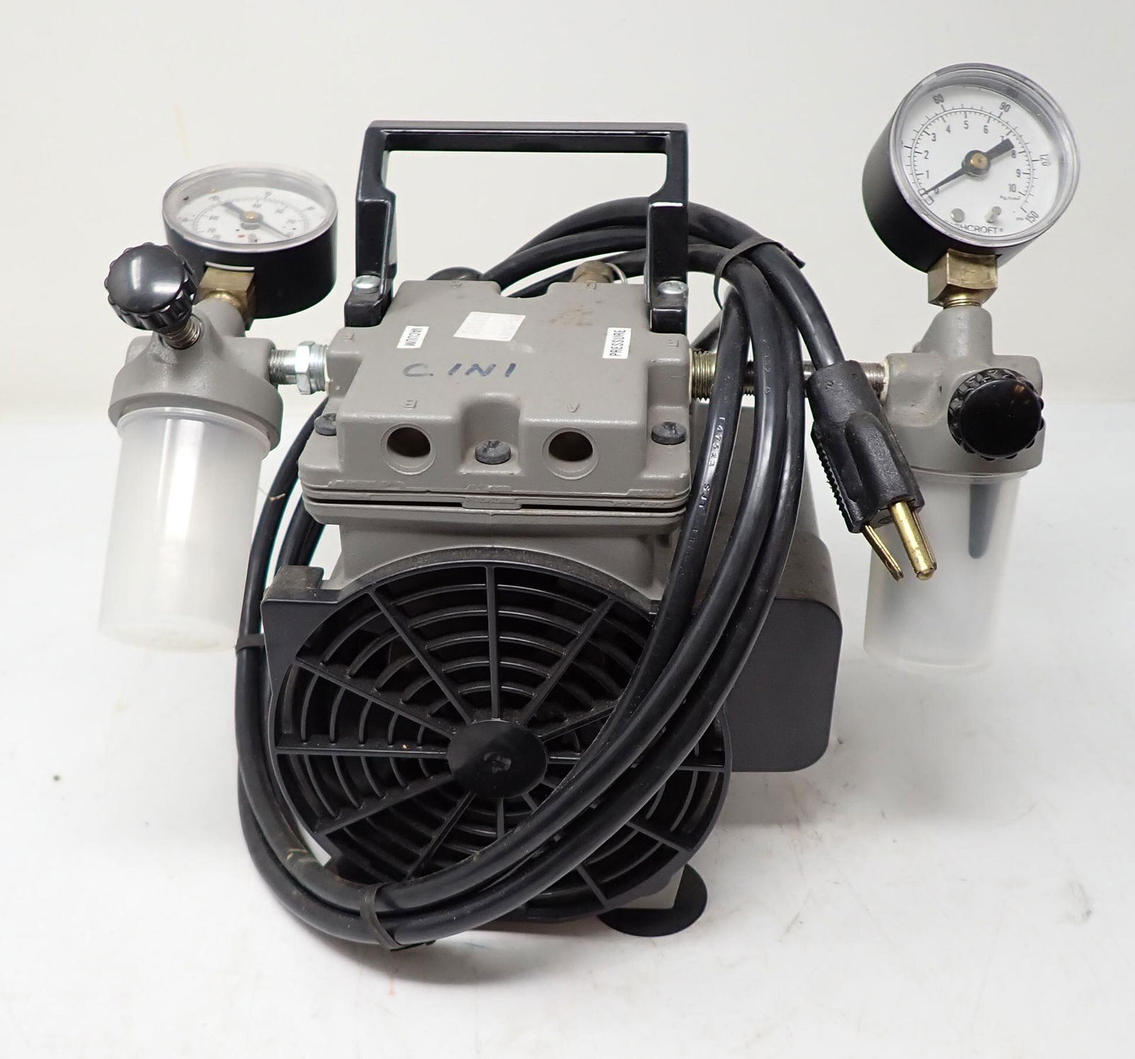 Welch Thomas 2545B-01 Vacuum Pump Air Compressor (1 of 5)