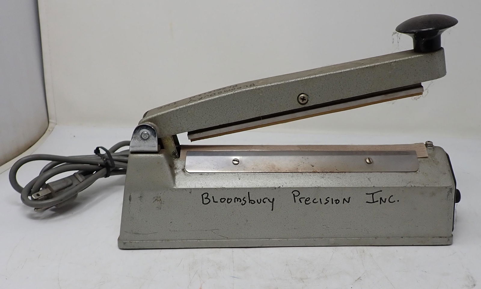 TEW Impulse Sealer (1 of 3)