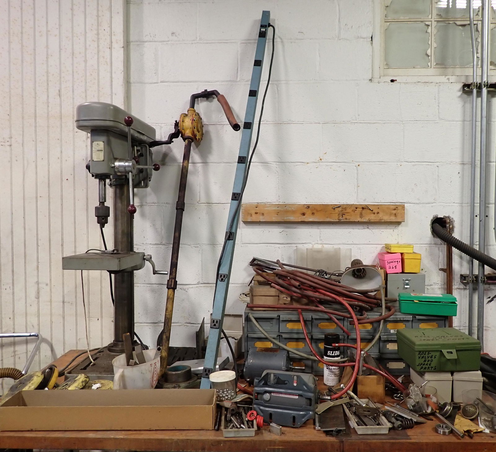 Electric Motors Hardware & Partial Table Contents (1 of 9)