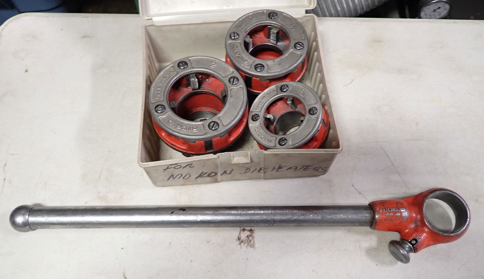 Rigid Pipe Dies Threader (1 of 2)